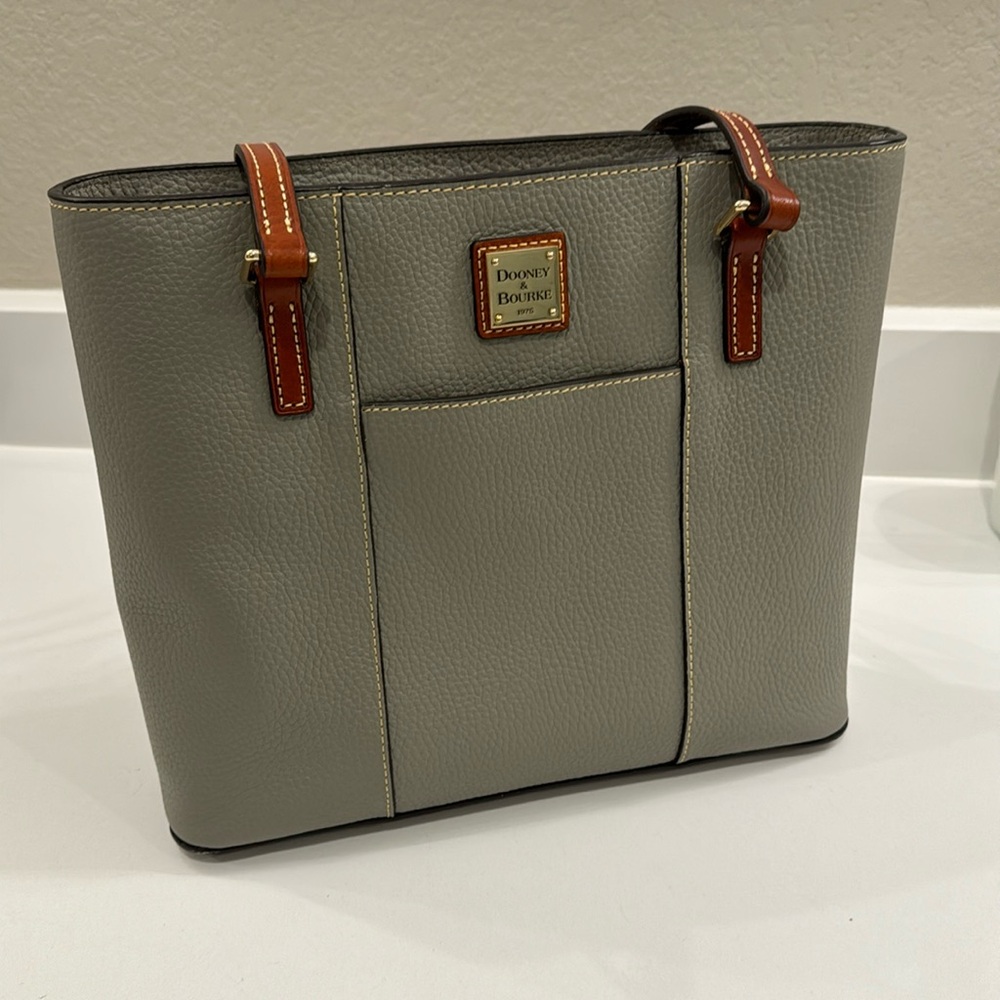 Dooney & Bourke Taupe purse
